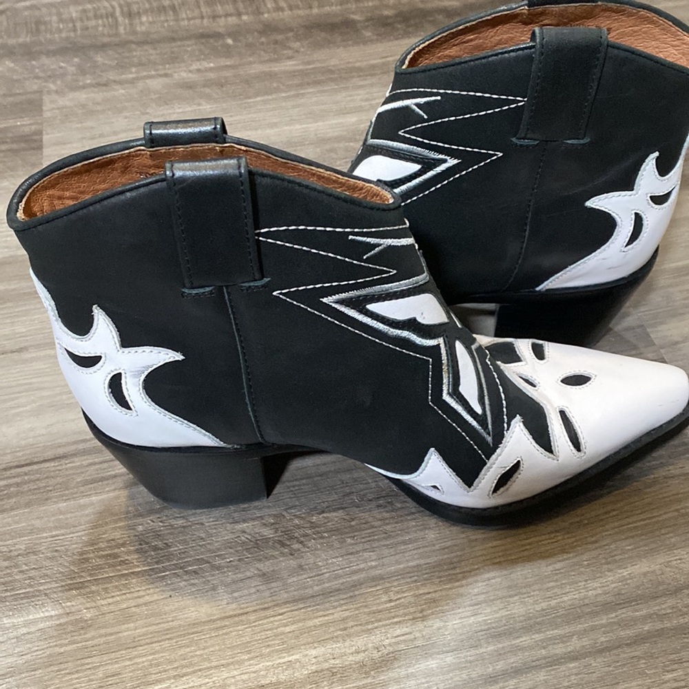 Jeffrey Campbell Tooney Western Boots Size 7.5 - Picture 3 of 6